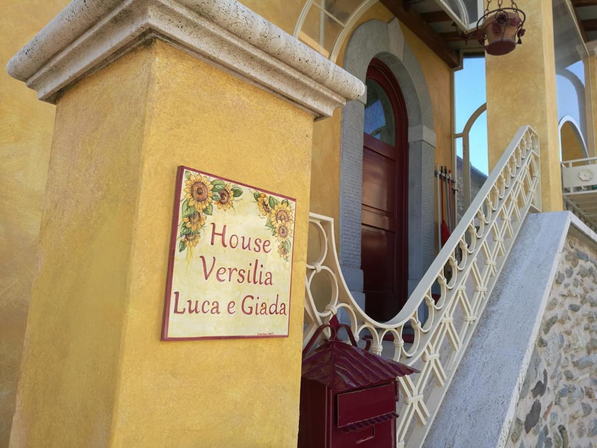 House Versilia Luca E Giada, 5 Chilometri Da Forte Dei Marmi! Eksteriør bilde