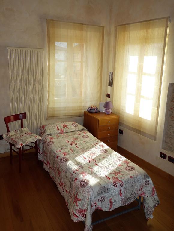 House Versilia Luca E Giada, 5 Chilometri Da Forte Dei Marmi! Eksteriør bilde
